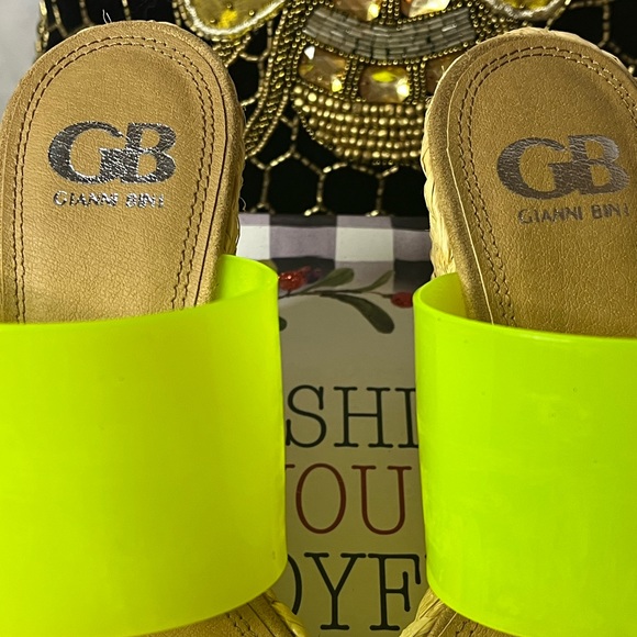 Gianni Bini wedge - Picture 4 of 6